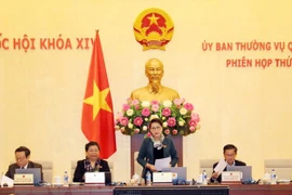 Le Comité permanent de l’Assemblée nationale se réunit à Hanoi