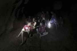 Le monde salue le succès des opérations de sauvetage des « treize de Tham Luang »