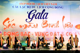 Quang Ninh est prêt pour le 6e Festival national du chant "then" et du "dan tinh" 