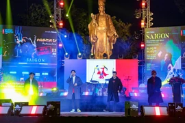 Ouverture du festival “Balade en France” à Hanoï