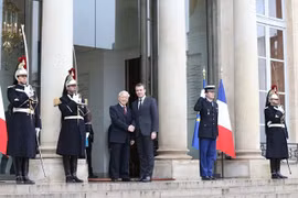 Vietnam-France : entretien entre Nguyen Phu Trong et Emmanuel Macron
