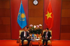 Audit: le Vietnam et le Kazakhstan veulent booster leurs liens