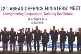 Le Vietnam propose des initiatives pour renforcer la coopération de défense régionale
