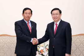 Le vice-PM Vuong Dinh Huê reçoit la délégation de l’USDP du Myanmar