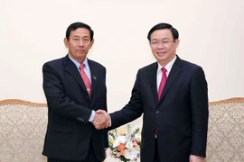 Le vice-PM Vuong Dinh Huê reçoit la délégation de l’USDP du Myanmar