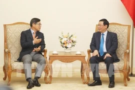 Le Vietnam promet de créer des conditions optimales à Samsung