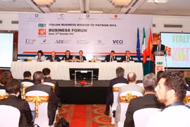 Forum d'affaires Italie-Vietnam. (Source: VNA)