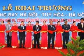 Inauguration d'un vol direct Hanoi- Phu Yen