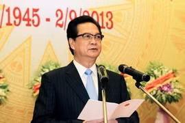 Le PM Nguyen Tan Dung lors d'un banquet solennel offert aux hôtes internationaux à l'occasion de la Fête nationale du pays.