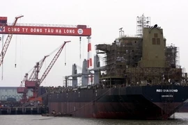 Le chantier naval de Ha Long livre un cargo de 53.000 tonnes 