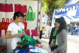 Exposition de produits inoffensifs pour l’environnement. 