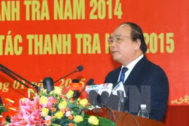 Le vice-PM Nguyen Xuan Phuc prend la parole à la conférence du secteur de l'inspection, 22 janvier à Hanoi. (Source : VNA)