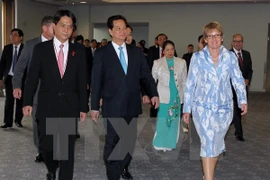 Le Premier ministre Nguyen Tan Dung à l'aéroport d'Auckland. Source: VNA