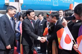 La cérémonie d'accueil du président Truong Tan Sang. Photo : VNA