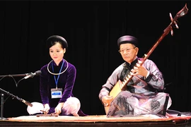 Le Festival national de ca trù (chant des courtisanes) 2014, organisé par l’Institut de la musique, le ministère de la Culture, des Sports et du Tourisme (en août). (Source : VNA)