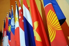 Les principes en six points affirment le rôle central de l'ASEAN 