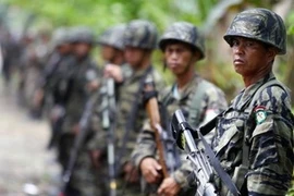 L'armée du Front moro islamique de libération (MILF).
