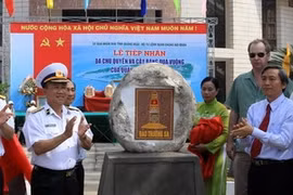 Présents de Truong Sa pour Quang Ngai 