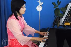 Compositrice, pianiste et professeur de musique d’origine vietnamienne, Hoang Thi Kieu Anh. (Source : VNA)