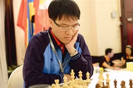 Lê Quang Liêm a été, en 2013, le premier Vietnamien à devenir champion du monde de blitz. Photo : Quang Nhut/VNA