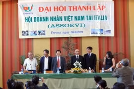 Création de l'association des hommes d'affaires vietnamiens en Italie 