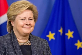La Première ministre norvégienne Erna Solberg a entamé le 16 avril sa visite officielle de trois jours au Vietnam, sur invitation de son homologue vietnamien Nguyen Tan Dung. (Source : VNA)