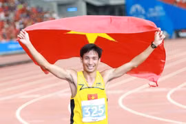 Nguyen Van Lai a ramené une médaille d'or à l'athlétisme vietnamien. Photo: VNA