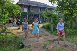 En 2014, le Vietnam pourrait accueillir plus de 8 millions de touristes étrangers. (Source : VNA)