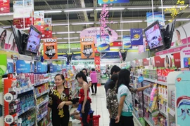 La plupart des Vietnamiens apprécient la qualité de produits nationaux. (Source : VNA)