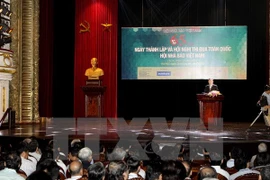 Cérémonie de célébration du 65e anniversaire de la fondation de l'Association des journalistes du Vietnam. Photo: VNA