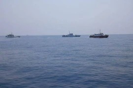 Des navires effectuent les recherches des deux Sukhoï de combat SU-22 disparus. Source: Thanhnien.com.vn 