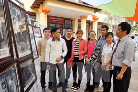 Exposition de photos sur le général Vo Nguyên Giap à Thai Nguyên. Photo : VNA