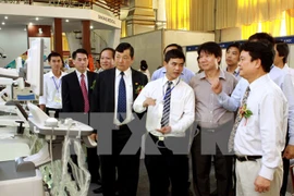21e exposition internationale de médecine et pharmacie à Hanoi. Photo : VNA