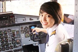 La belle Nguyên Kim Châu est devenue la plus jeune pilote de VNA, à 21 ans. 