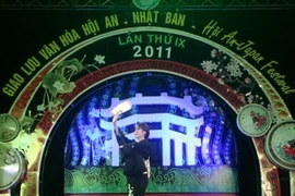 Un numéro des Journées d'échanges culturels Hoi An-Japon (Photo: Nguyen Son/Vietnamplus)