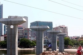 Un tronçon de la voie ferrée aérienne Cát Linh - Hà Dông. (Photo: Huy Hung/VNA)
