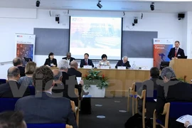 Un colloque intitulé "Vietnam-Votre destination d’affaires" a eu lieu mardi à Londres par le Conseil d’affaires Royaume-Uni-ASEAN (UKABC). Source: VNA