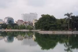 Le lac de Bay Mau.(Source: mytour.vn).