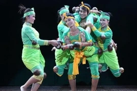 Un spectacle de danse cambogienne à Hanoi (Photo: Minh Quyen/AVI).