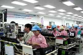 Dans une usine de Samsung Electronics Vietnam à Bac Ninh (Nord). (Source : VNA)