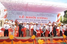 Une Polyclinique internationale de Cho Rây à Quang Ngai 