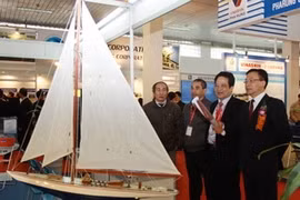 Le salon international des technologies de construction navale et du transport maritime Vietship 2012 à Hanoi. Photo : VNA