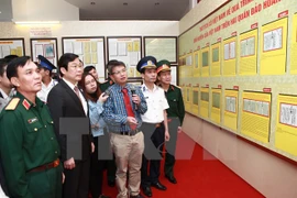 L'exposition sur les archipels de Hoang Sa et Truong Sa. Source: VNA