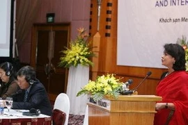 Mme. Pratibha Melta, représentante en chef du PNUD à la conférence sur le rôle des femmes en matière de développement durable au Vietnam. (Photo: Phuong Hoa/VNA)