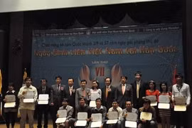 Fête des étudiants vietnamiens en R. de Corée.(Photo: Viet Cuong/AVI)