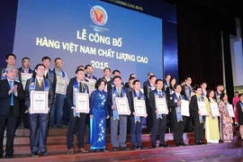 Cérémonie de remise du titre de «Produits vietnamiens de haute qualité 2015». Photo : VNA