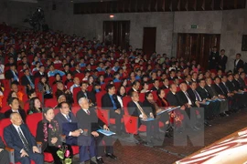 Des dirigeants vietnamiens participent à la cérémonie d'ouverture du 7e Congrès national de la Fédération de la jeunesse du Vietnam. Photo: VNA