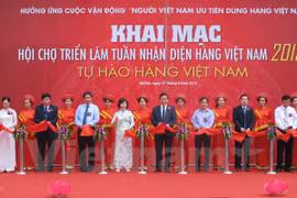 Ouverture d'une Foire-expo sur l’identification des produits vietnamiens 