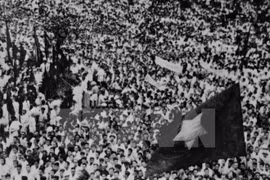 La presse laotienne salue la signification de la Révolution d’Août du Vietnam