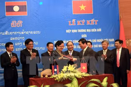 Adoption de l’accord sur le commerce transfrontalier Vietnam-Laos